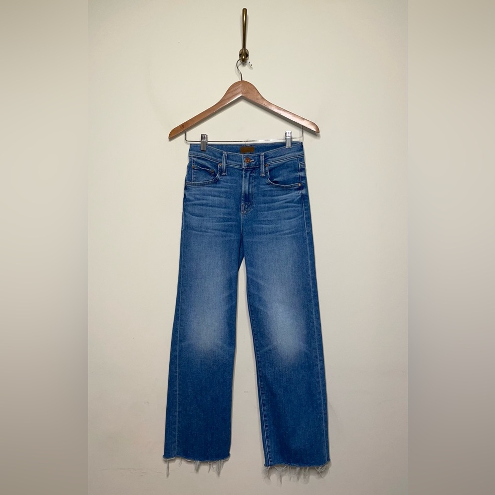 MOTHER Mid Rise Rambler Zip Ankle Fray in Enjoy The Joy - Picture 5 of 10